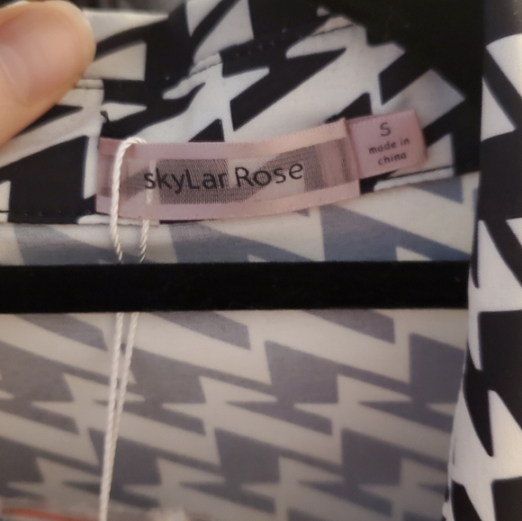 NWT Zurich Button Down Houndstooth Bodysuit - Picture 3 of 6